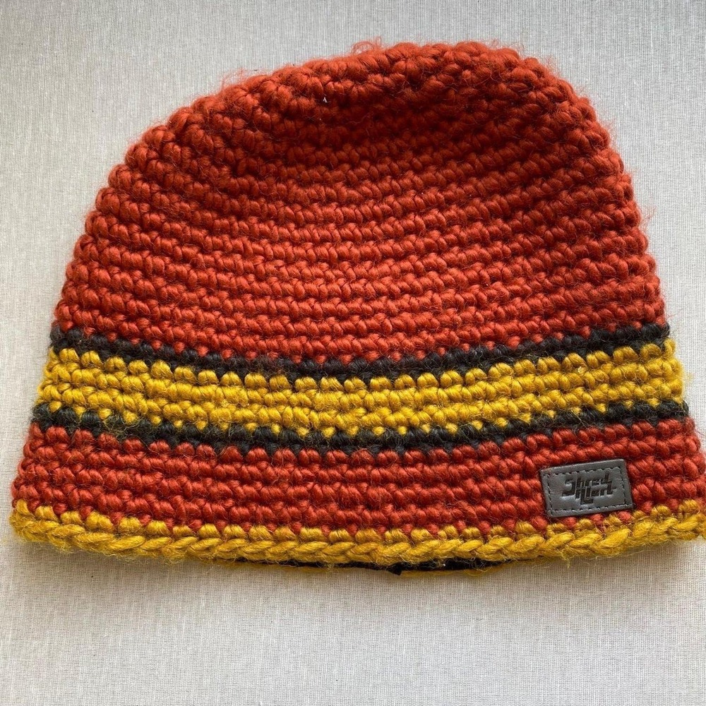 Vintage Shred Alert Hat Unisex Oregan USA Knit Wool Pom Beanie Outerwear s2